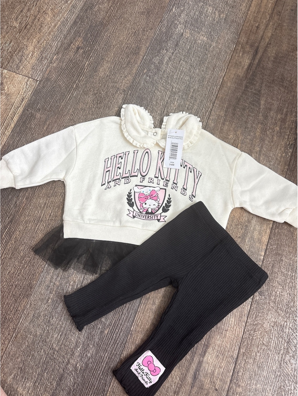 Hello Kitty and Friends Baby Girl Two Piece Outfit set 3-6 months white black
